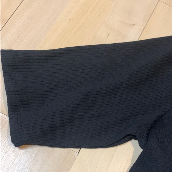 NWT Old Navy Black Half-Sleeve Top - Picture 9 of 10